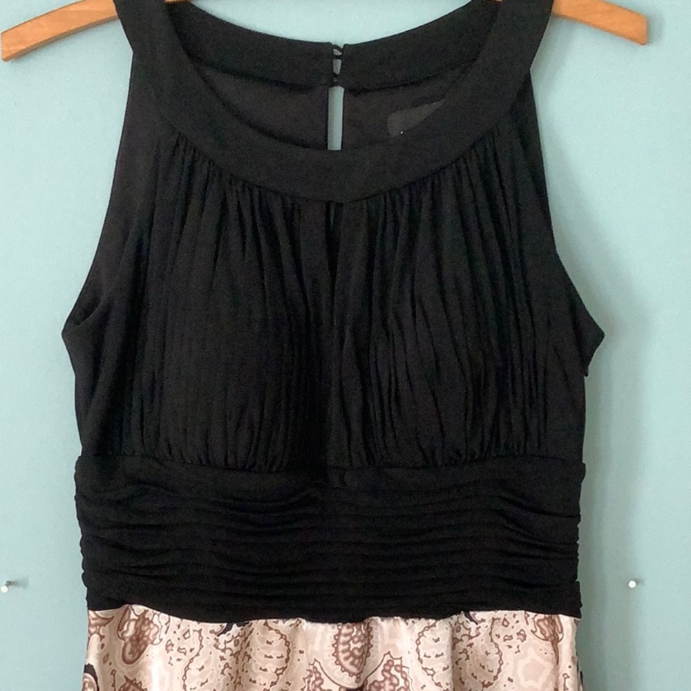 Laura Dress - Picture 3 of 7